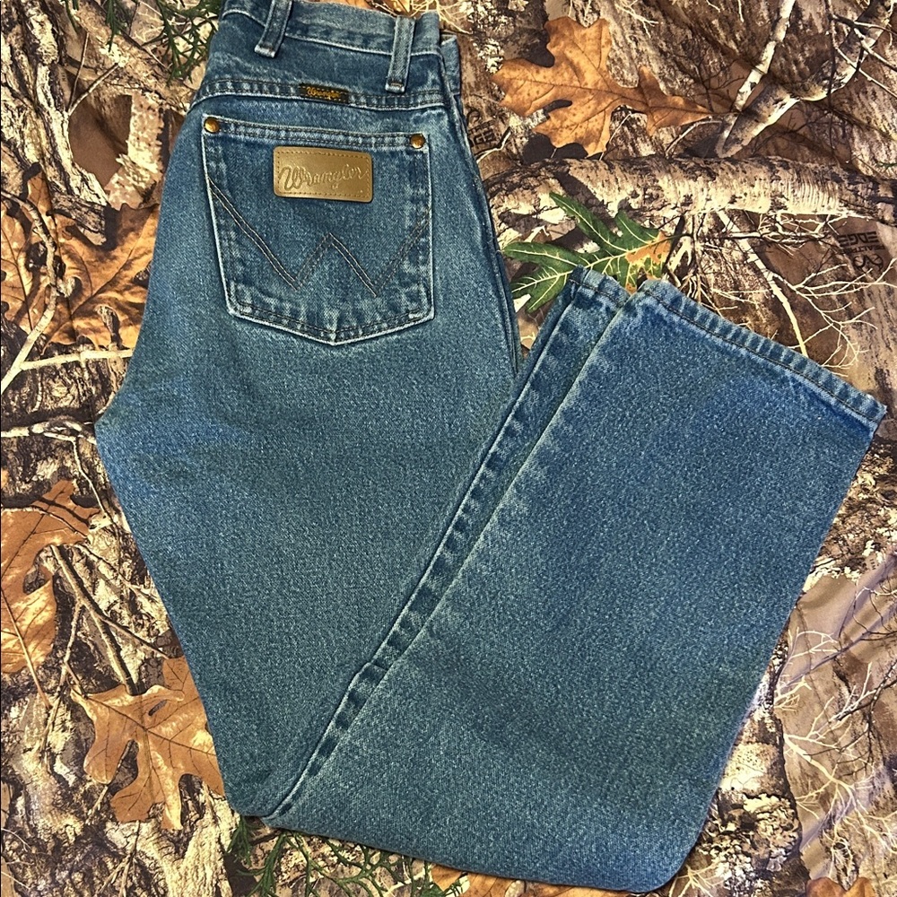Wrangler Women's Relaxed Fit Denim Jeans